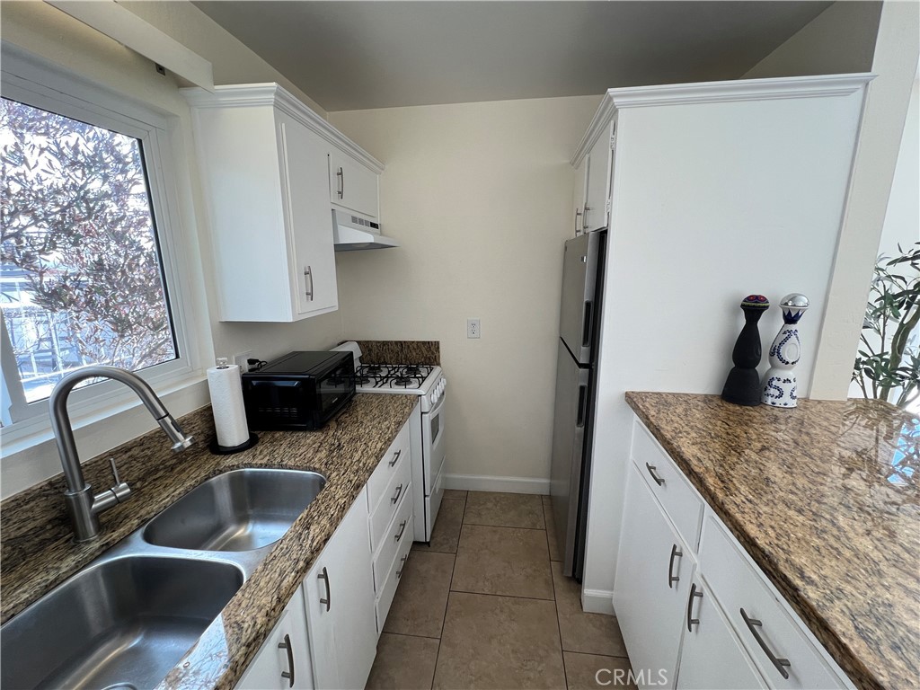 Custom - Residential Lease