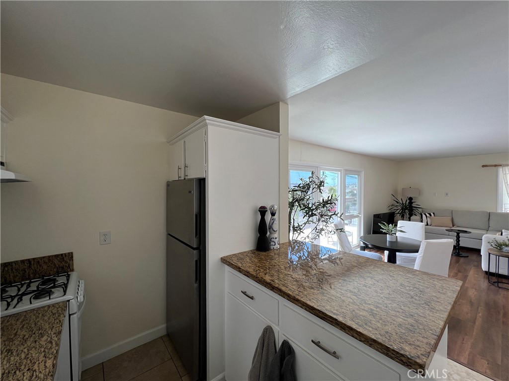 Custom - Residential Lease