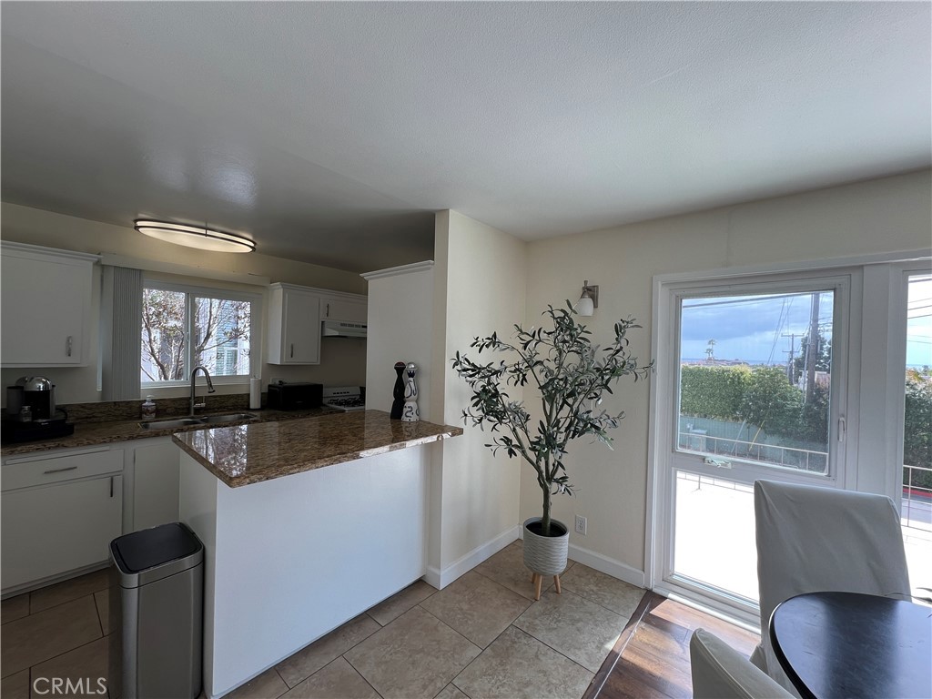 Custom - Residential Lease