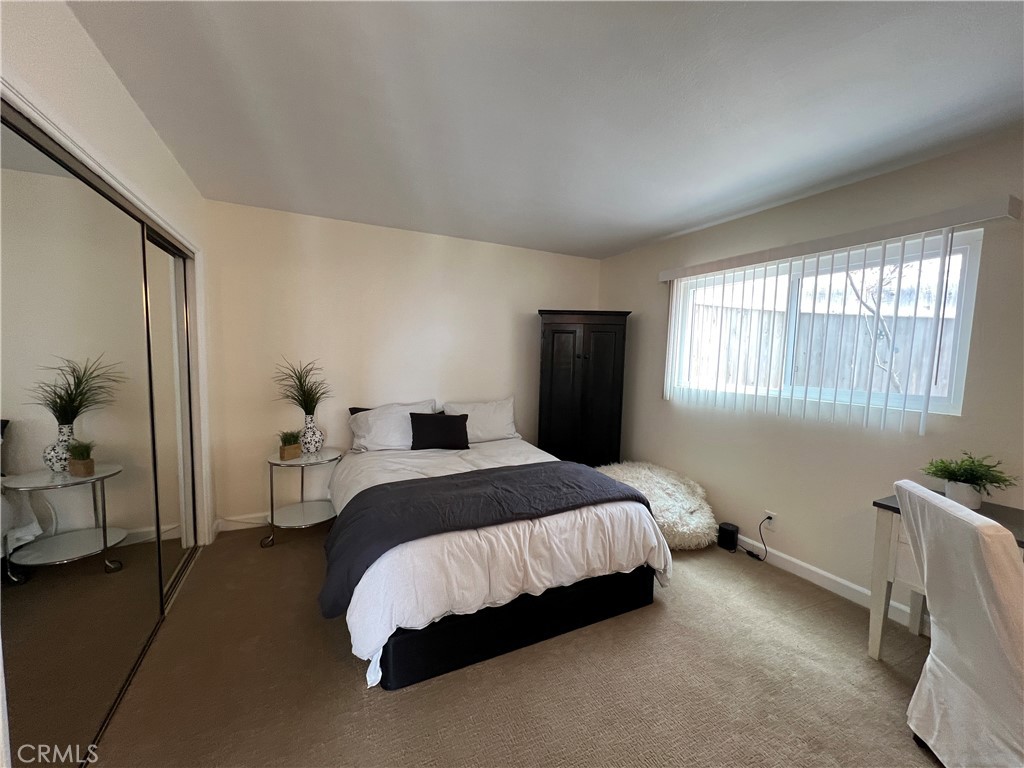 Custom - Residential Lease