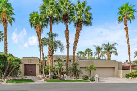 Photo of 45775 Sugarloaf Mountain Trail, Indian Wells, CA 92210 (MLS # 219143242DA)