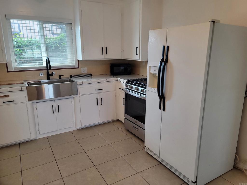 4064 National Avenue