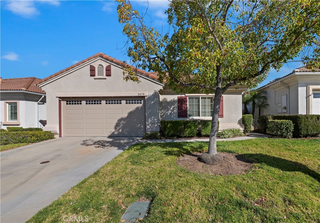 24178 Via Llano