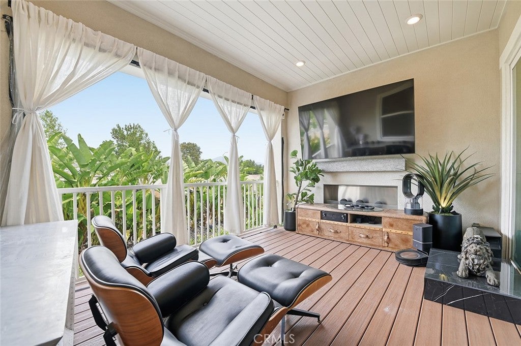 102 Balance, Irvine CA 92618 - Photo 35
