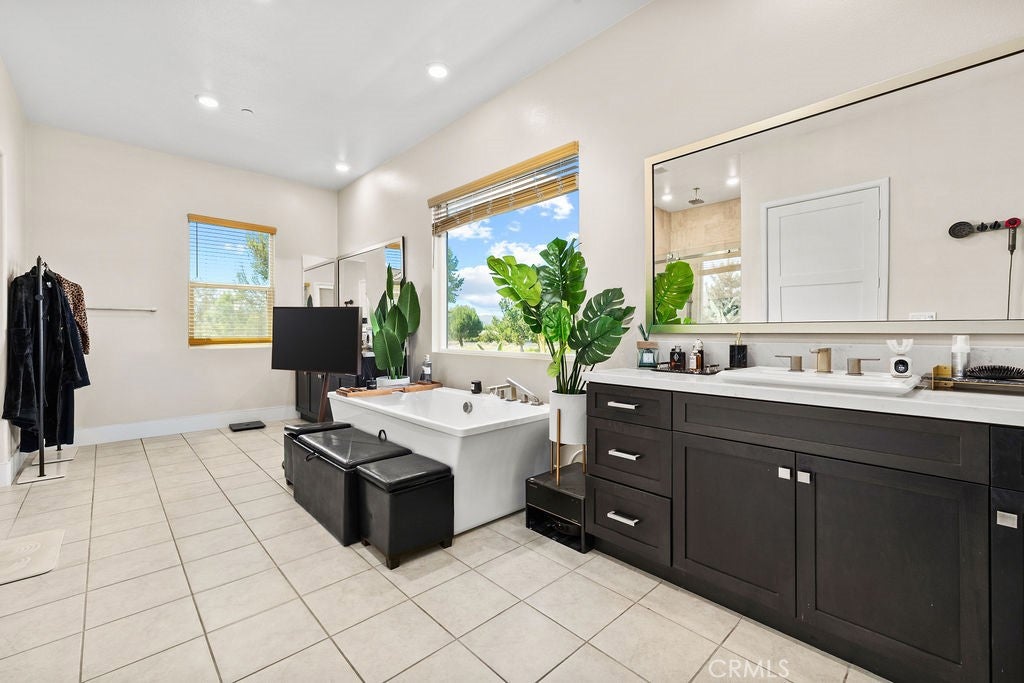 102 Balance, Irvine CA 92618 - Photo 37