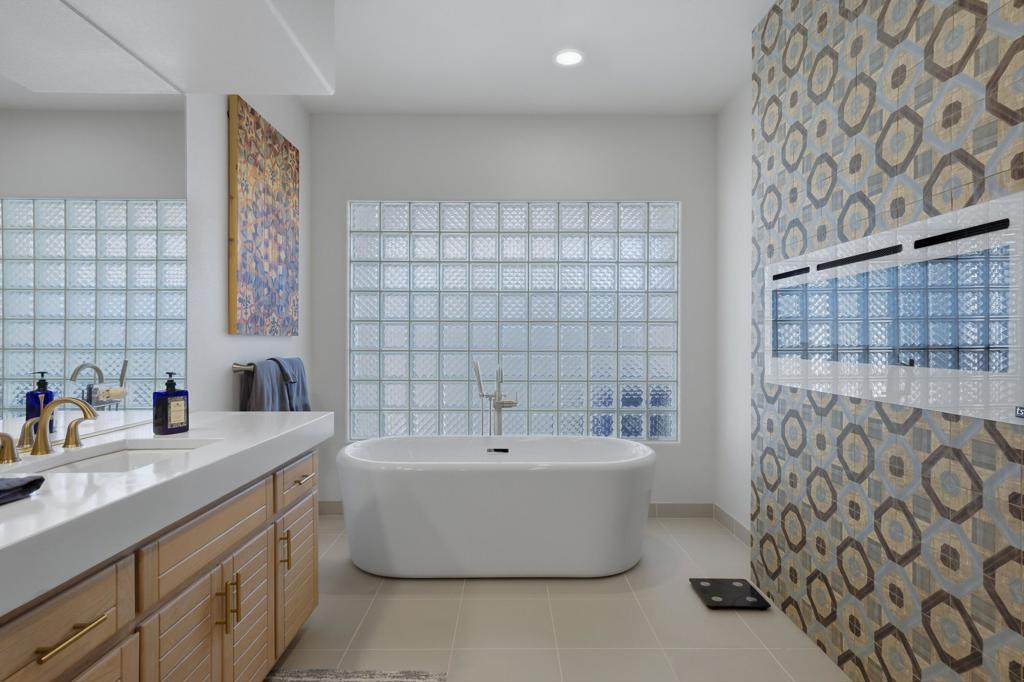 PGA Stadium - Residential