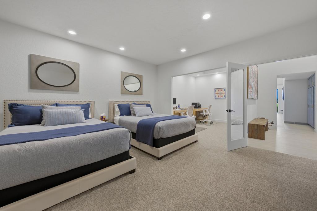 PGA Stadium - Residential