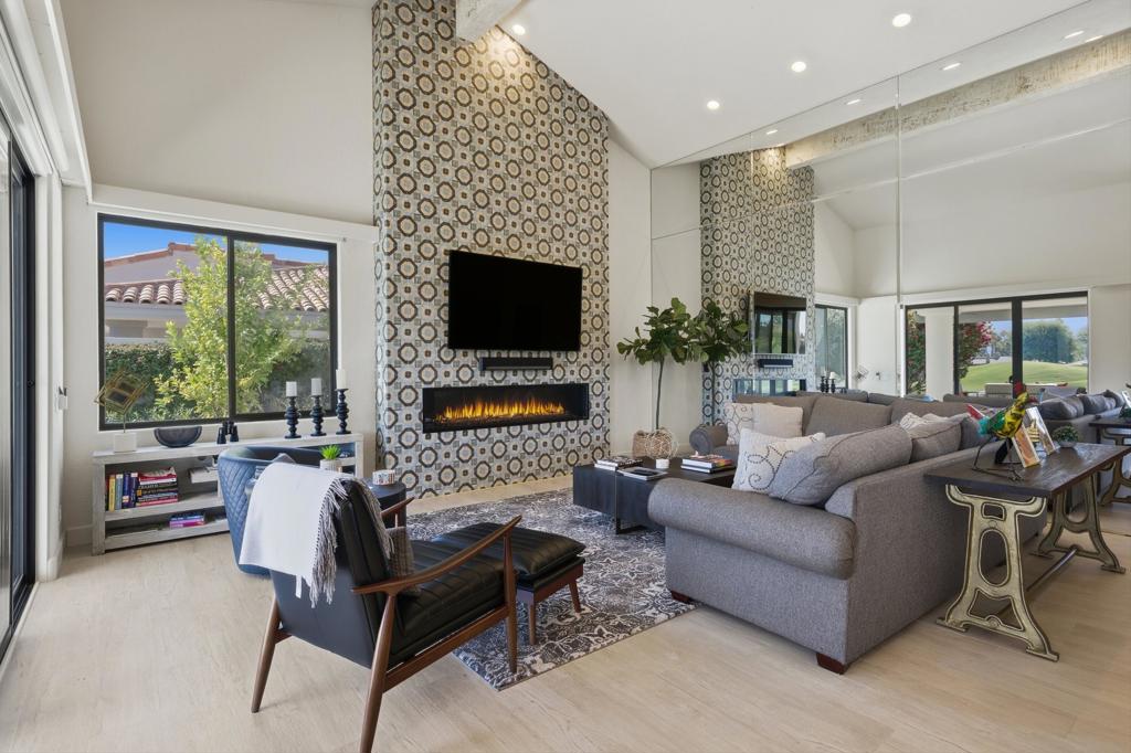 PGA Stadium - Residential