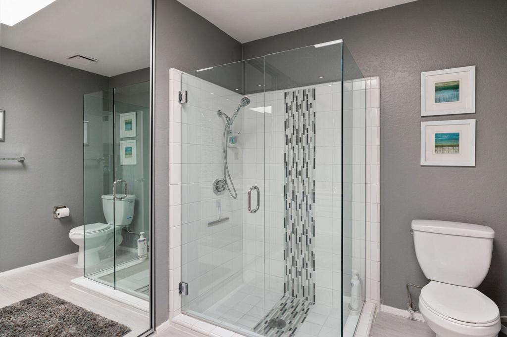 Monterey Country Clu - Residential Lease
