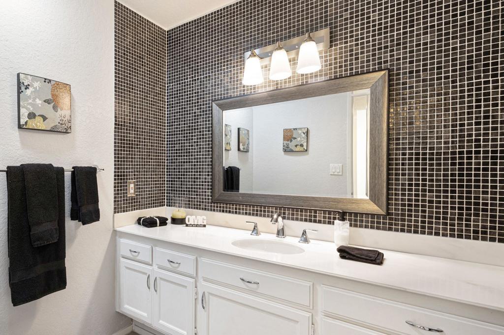 Monterey Country Clu - Residential Lease