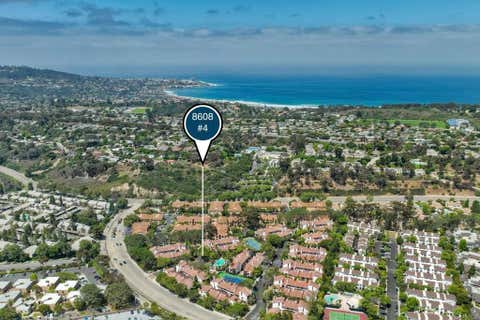 Property photo of 8608 Villa La Jolla Drive 4, La Jolla, CA 92037
