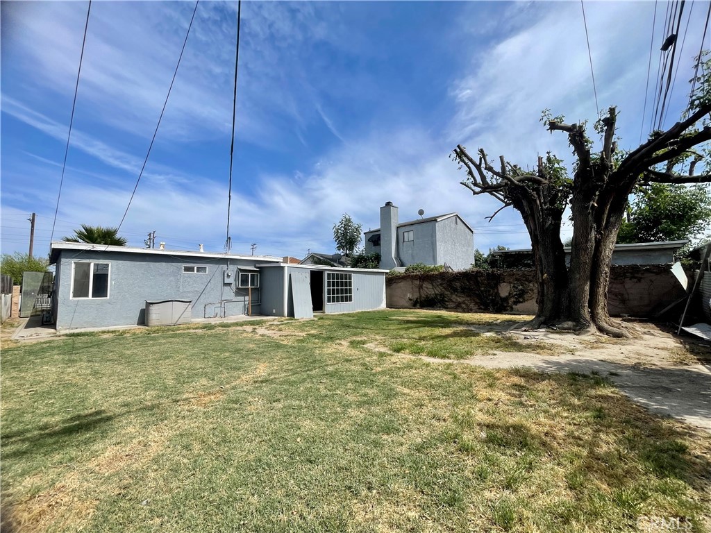 22201 Ibex Avenue