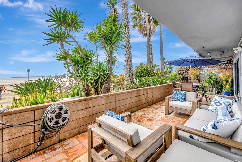 1200 E Ocean Boulevard 12