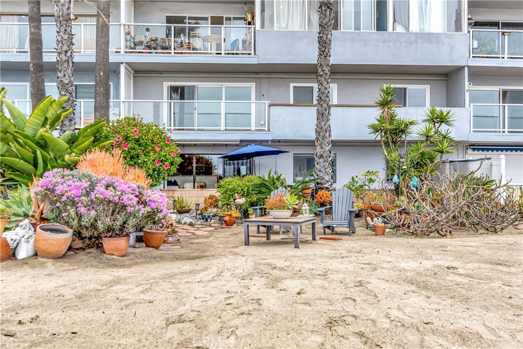 1200 E Ocean Boulevard 12