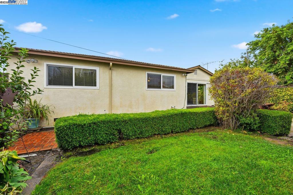 WASHINGTON MANOR - Residential