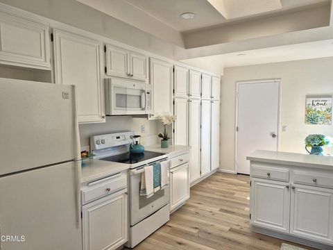 Tiny photo for 17101 Village 17 Vlg, Camarillo, CA 93012 (MLS # V1-32936)