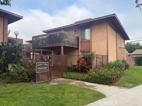 Photo of 5905 Rosemead Blvd Blvd #21, Pico Rivera, CA 90660 (MLS # DW26075567)