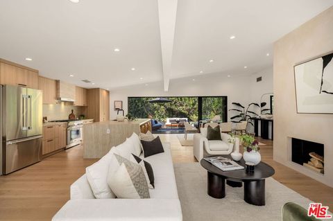 Photo of 2229 Willetta Street, Los Angeles, CA 90068 (MLS # 26797463)