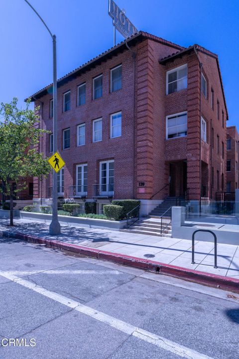 Photo of 139 S Los Robles Avenue #303, Pasadena, CA 91101 (MLS # P1-26223)