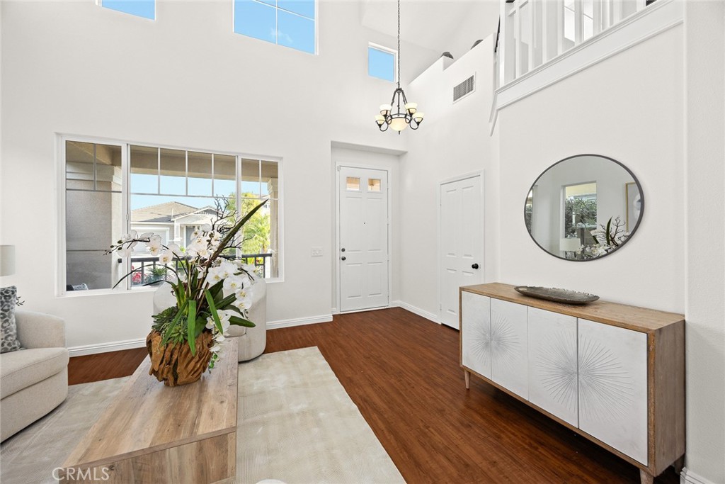 3612 Skylark Way