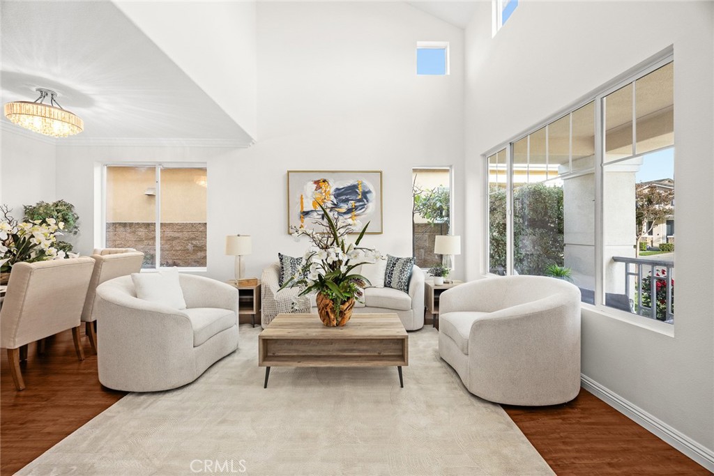 3612 Skylark Way