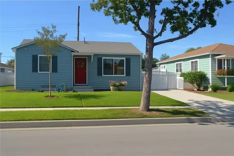 417 N Vernon Ave, Azusa, CA 91702 - MLS#: PW25220884