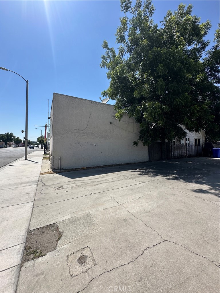 214 E Base Line Street