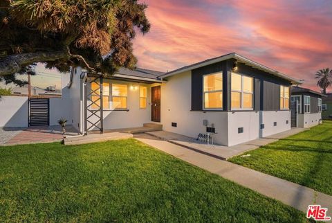 Tiny photo for 11934 S Van Ness Avenue, Hawthorne, CA 90250 (MLS # 26651993)