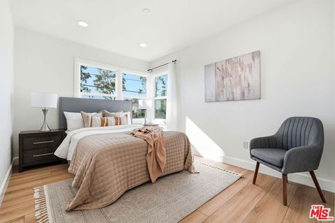 Tiny photo for 11934 S Van Ness Avenue, Hawthorne, CA 90250 (MLS # 26651993)