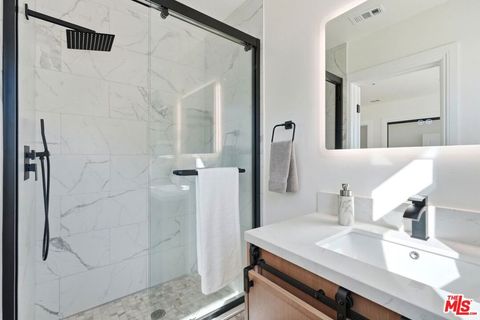 Tiny photo for 11934 S Van Ness Avenue, Hawthorne, CA 90250 (MLS # 26651993)