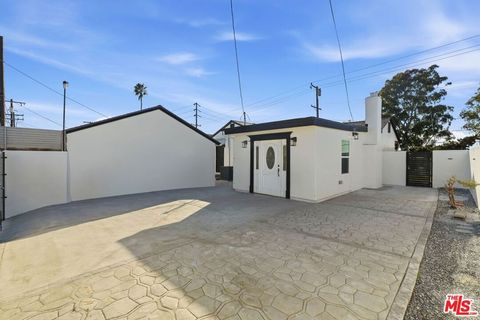 Tiny photo for 11934 S Van Ness Avenue, Hawthorne, CA 90250 (MLS # 26651993)