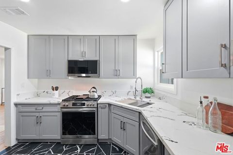 Tiny photo for 11934 S Van Ness Avenue, Hawthorne, CA 90250 (MLS # 26651993)