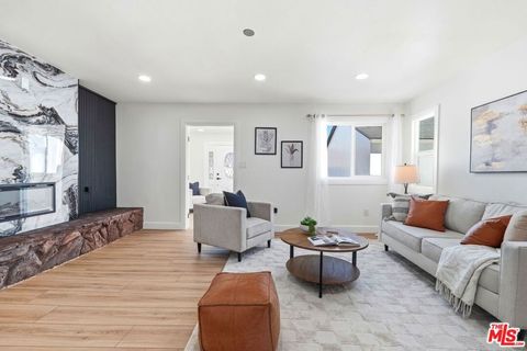 Tiny photo for 11934 S Van Ness Avenue, Hawthorne, CA 90250 (MLS # 26651993)