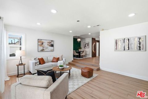 Tiny photo for 11934 S Van Ness Avenue, Hawthorne, CA 90250 (MLS # 26651993)