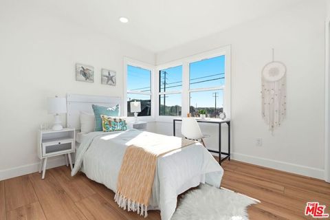 Tiny photo for 11934 S Van Ness Avenue, Hawthorne, CA 90250 (MLS # 26651993)