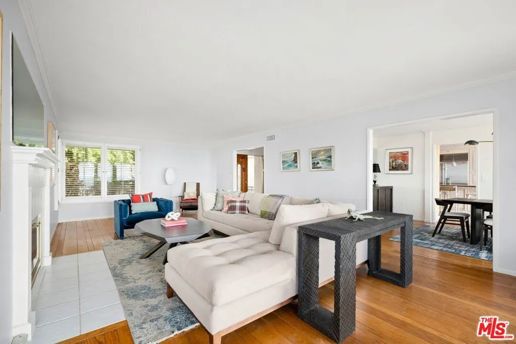 Rancho Palos Verdes, California 90275, United States, 4 Bedrooms Bedrooms, ,5 BathroomsBathrooms,Residential,Active,236315