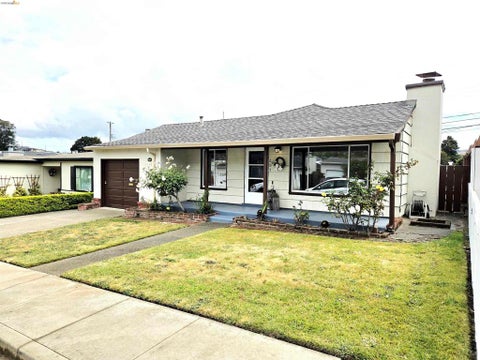 Photo of 207 MANSFIELD DR. DR, South San Francisco, CA 94080 (MLS # 41136960)