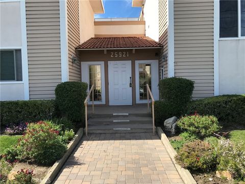 25921 Oak Street 202 Lomita CA 90717