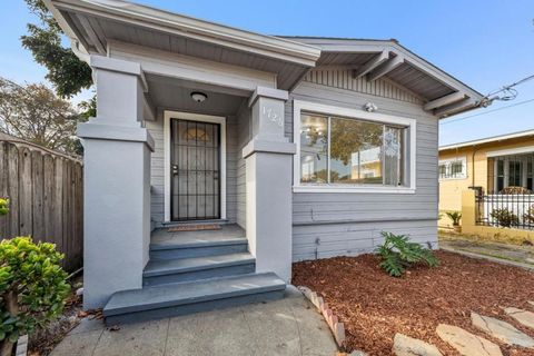 Photo of 1726 Roosevelt Avenue, Richmond, CA 94801 (MLS # ML82025805) Photo of 1726 Roosevelt Avenue, Richmond, CA 94801 (MLS # ML82025805)
