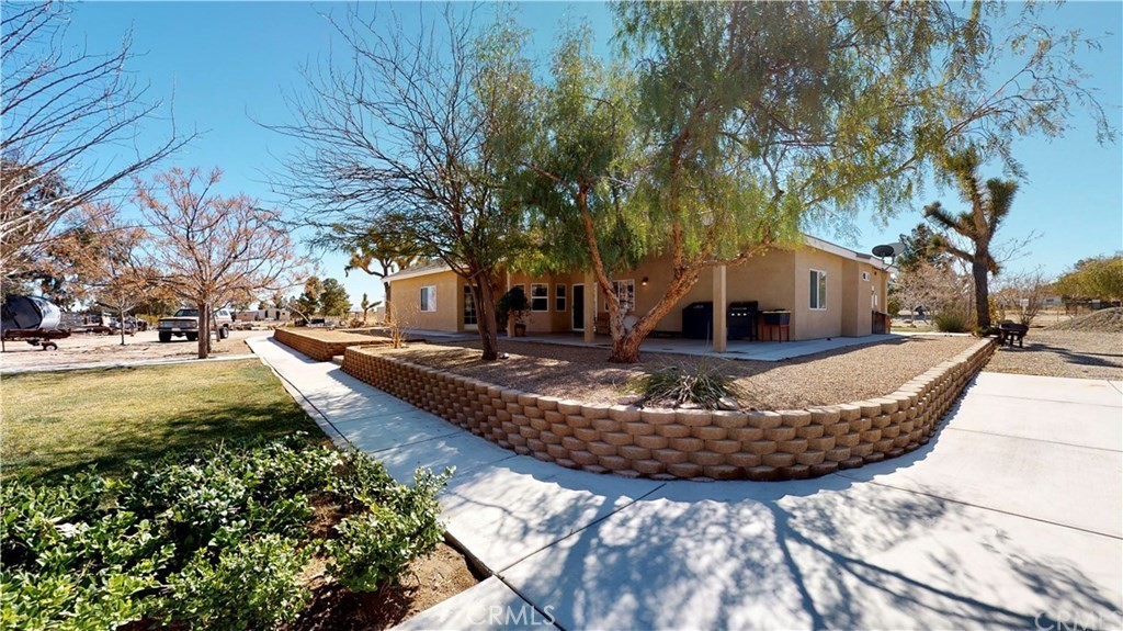 4778 Luna Rd