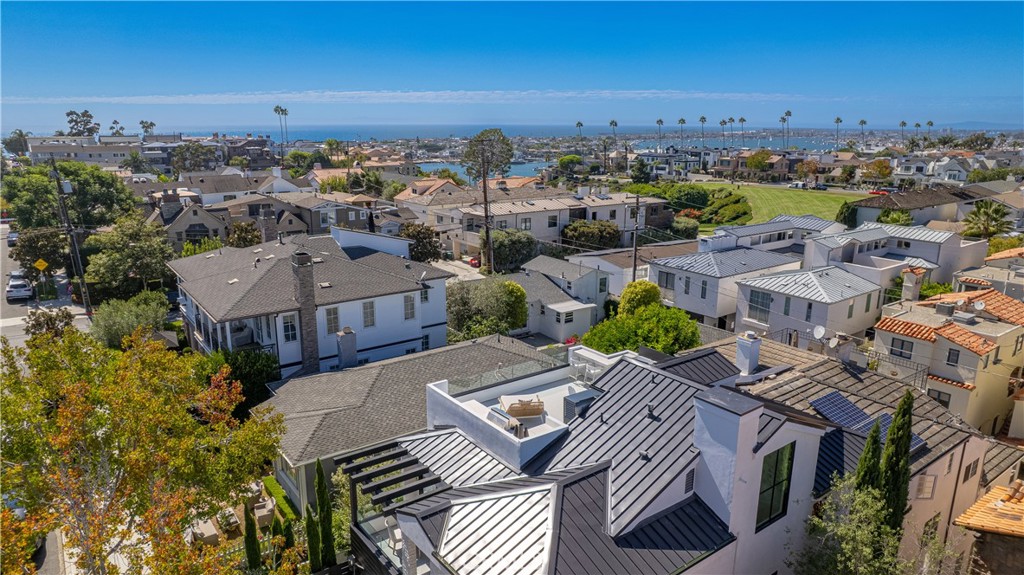 Corona del Mar South of PCH (CDMS) - Residential