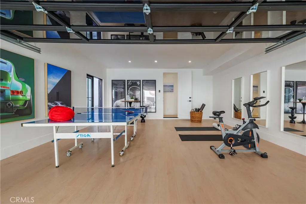 Corona Del Mar, California 92625, United States, 4 Bedrooms Bedrooms, ,7 BathroomsBathrooms,Residential,Active,220433