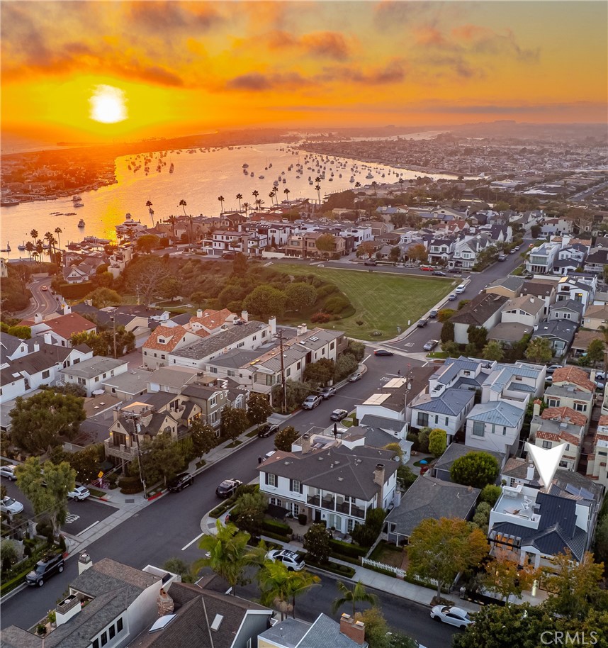 Corona del Mar South of PCH (CDMS) - Residential