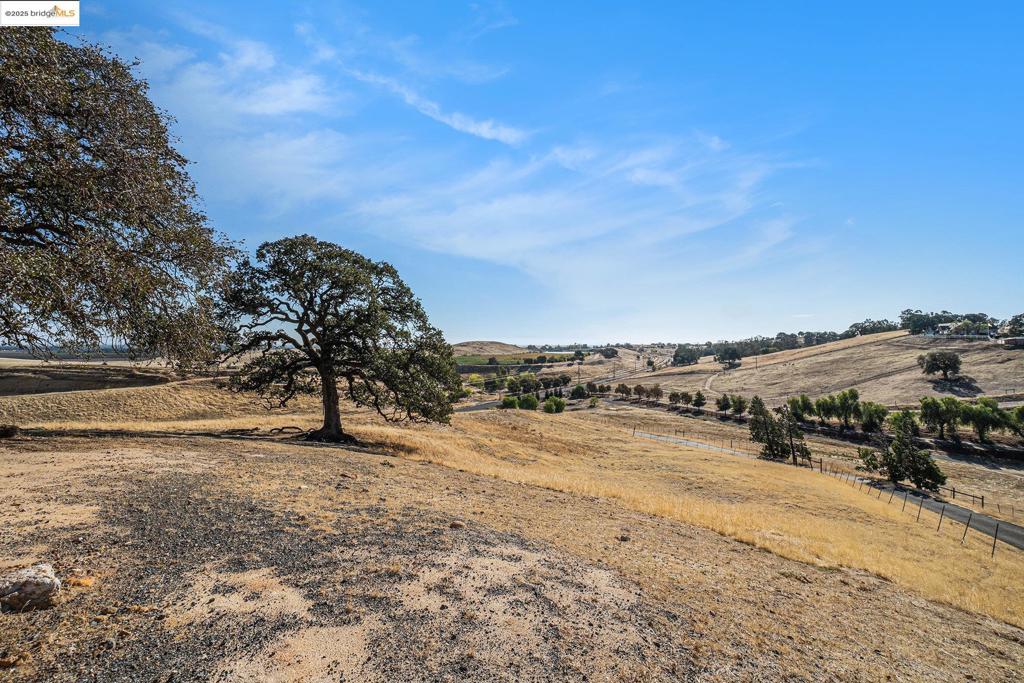 BRENTWOOD - Residential