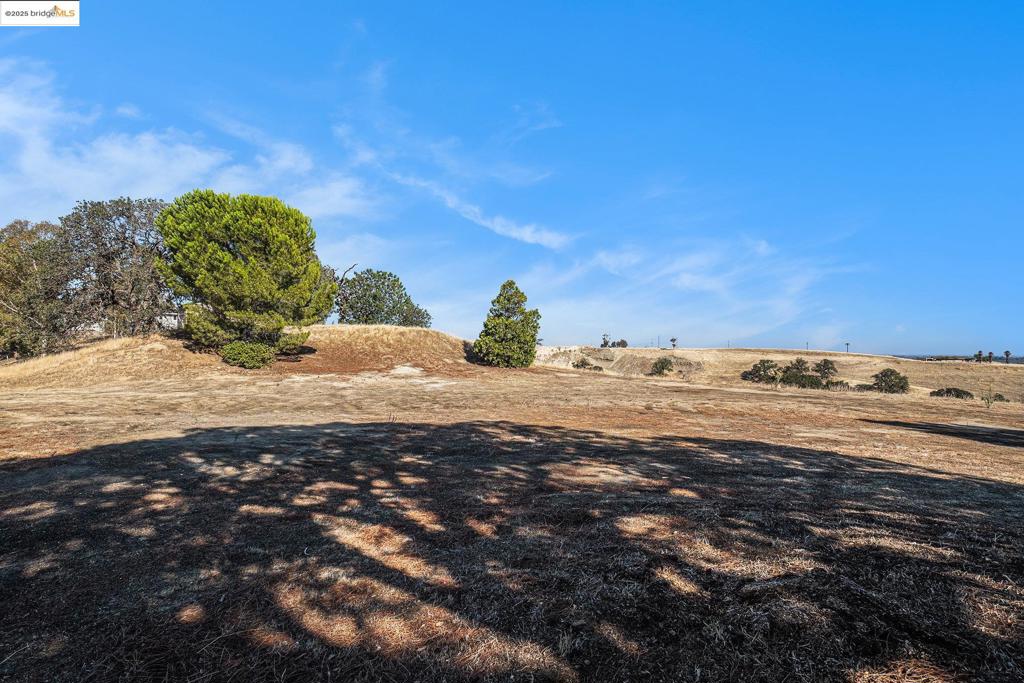 BRENTWOOD - Residential