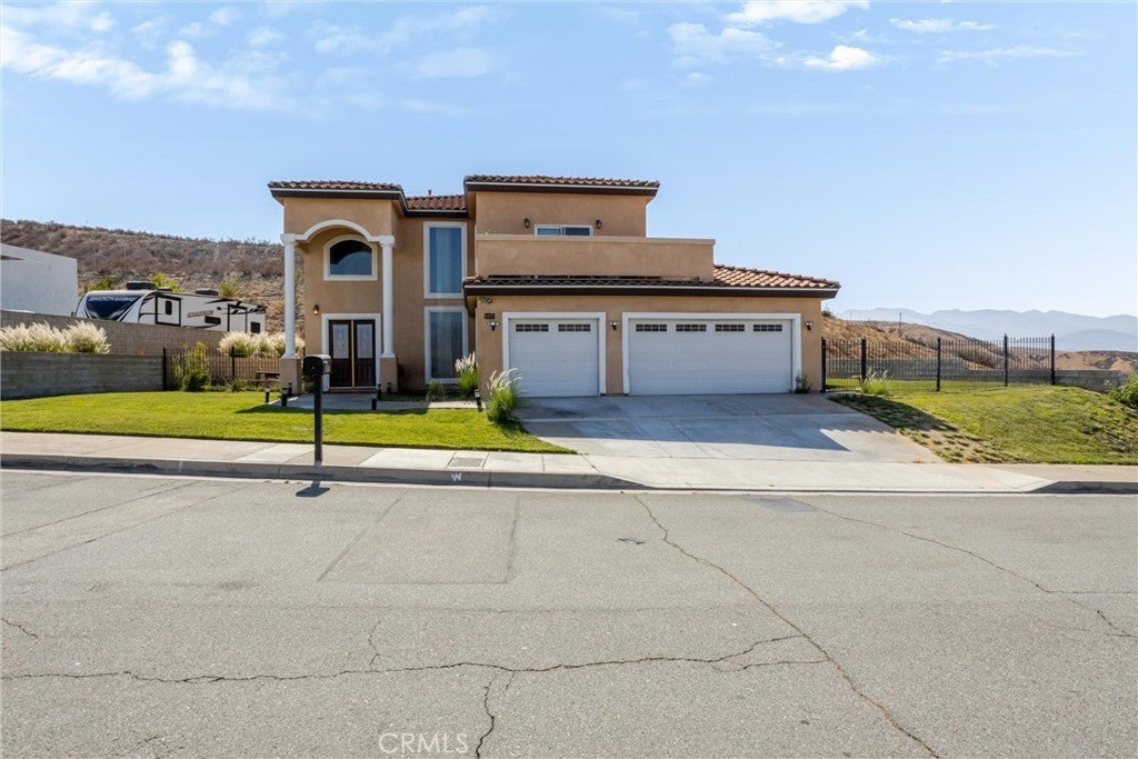 3550 Ridge Line