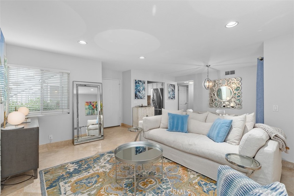34132 Selva Road 252