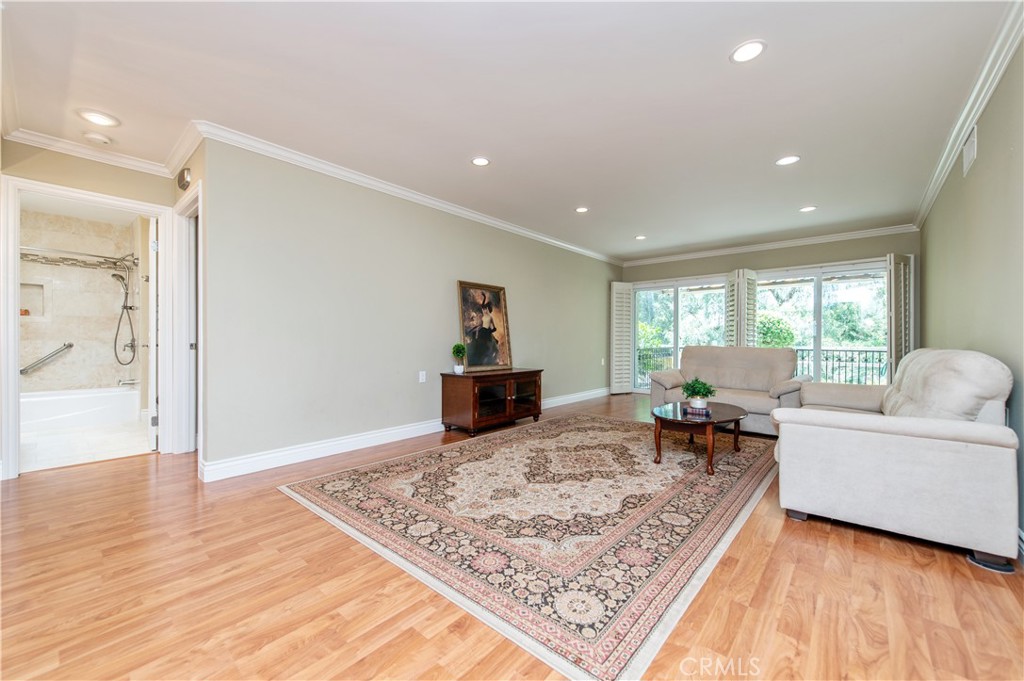 3238 San Amadeo C