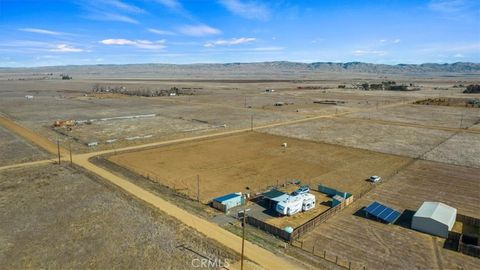 Photo of 0 GREYBRIAR TRAIL, California Valley, CA 93453 (MLS # SR25209114) Photo of 0 GREYBRIAR TRAIL, California Valley, CA 93453 (MLS # SR25209114)