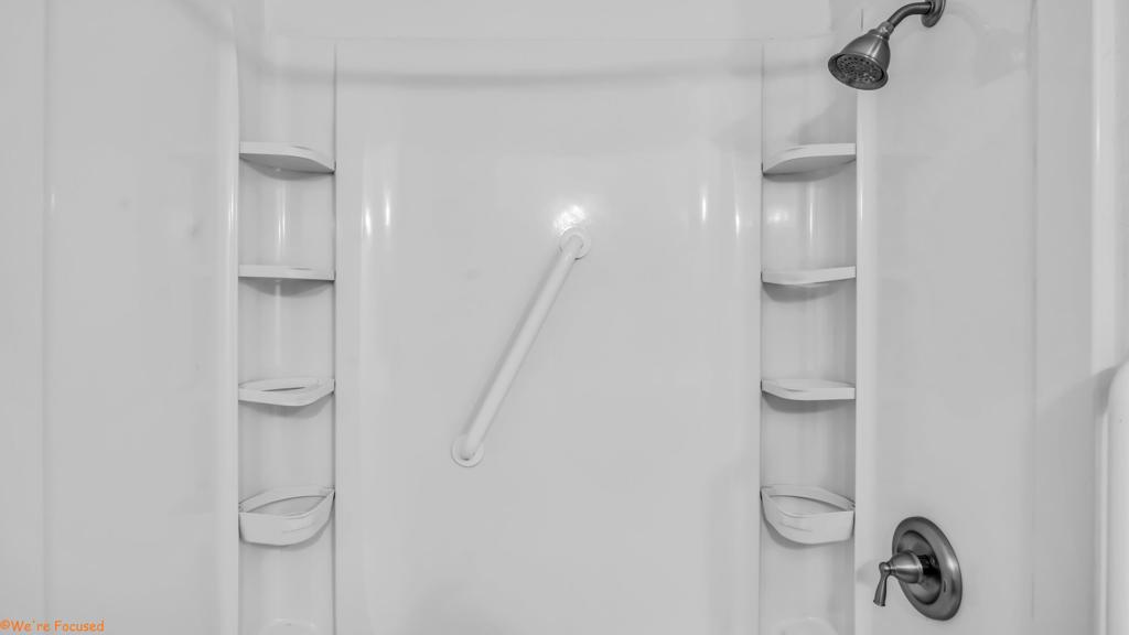 Lakeview Villa - Residential